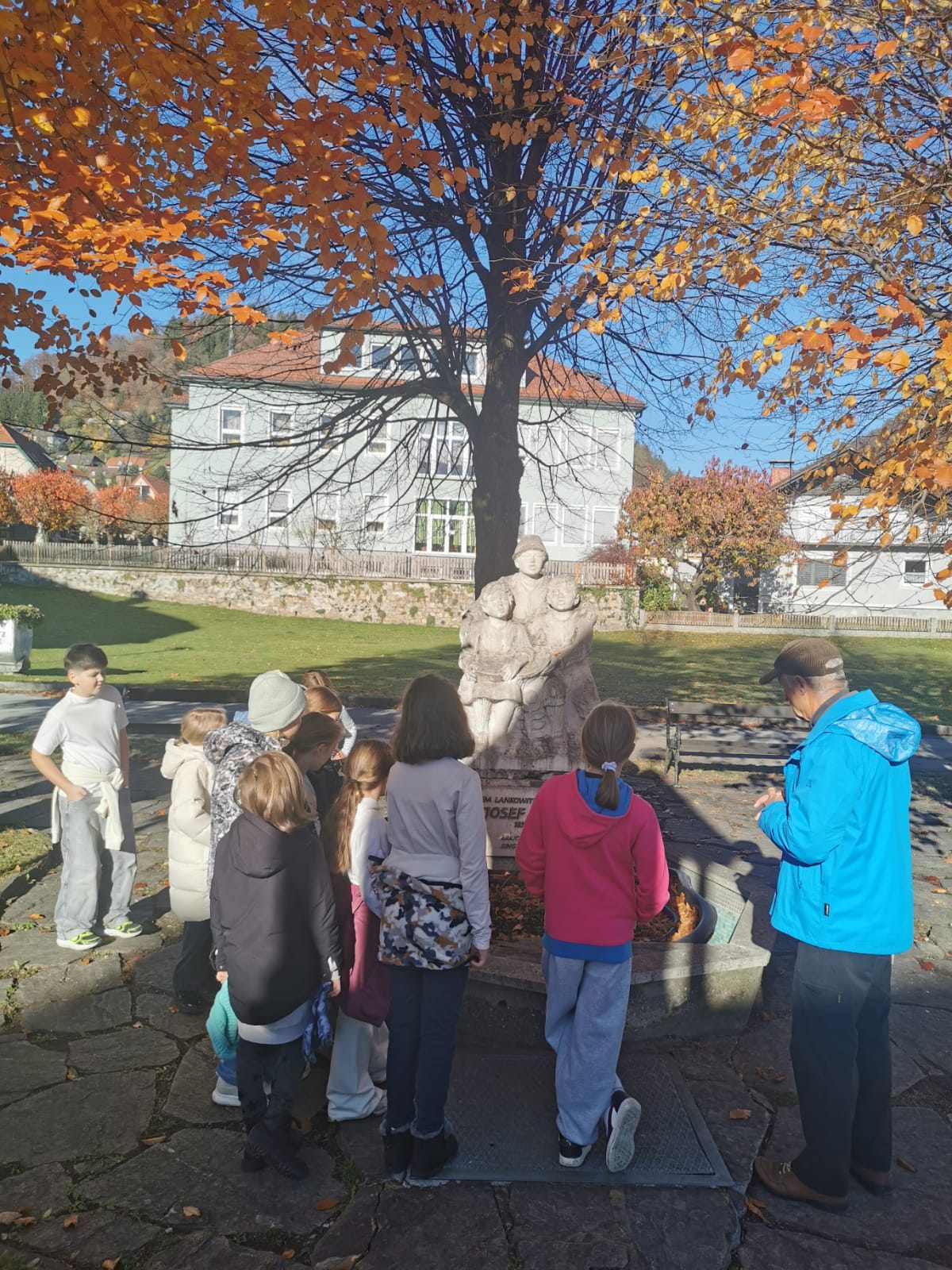 Gemeindetour und Schlossmuseum